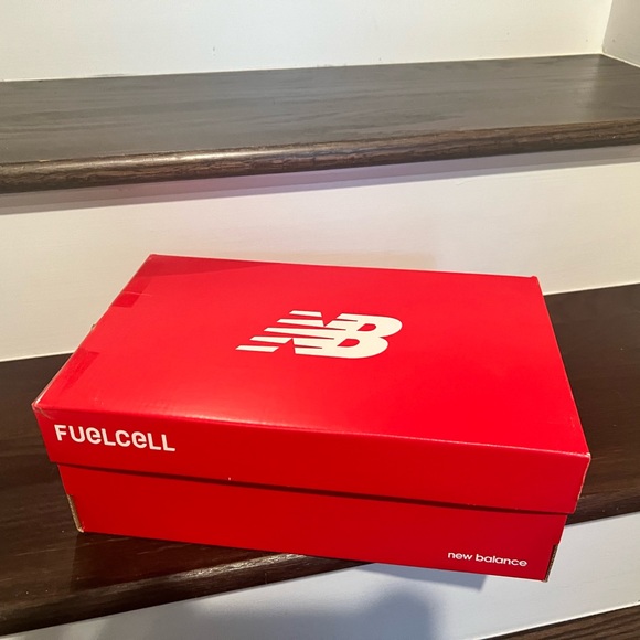 2 pairs of New Balance Rebel v3.  Brand new and never worn. - Picture 7 of 8